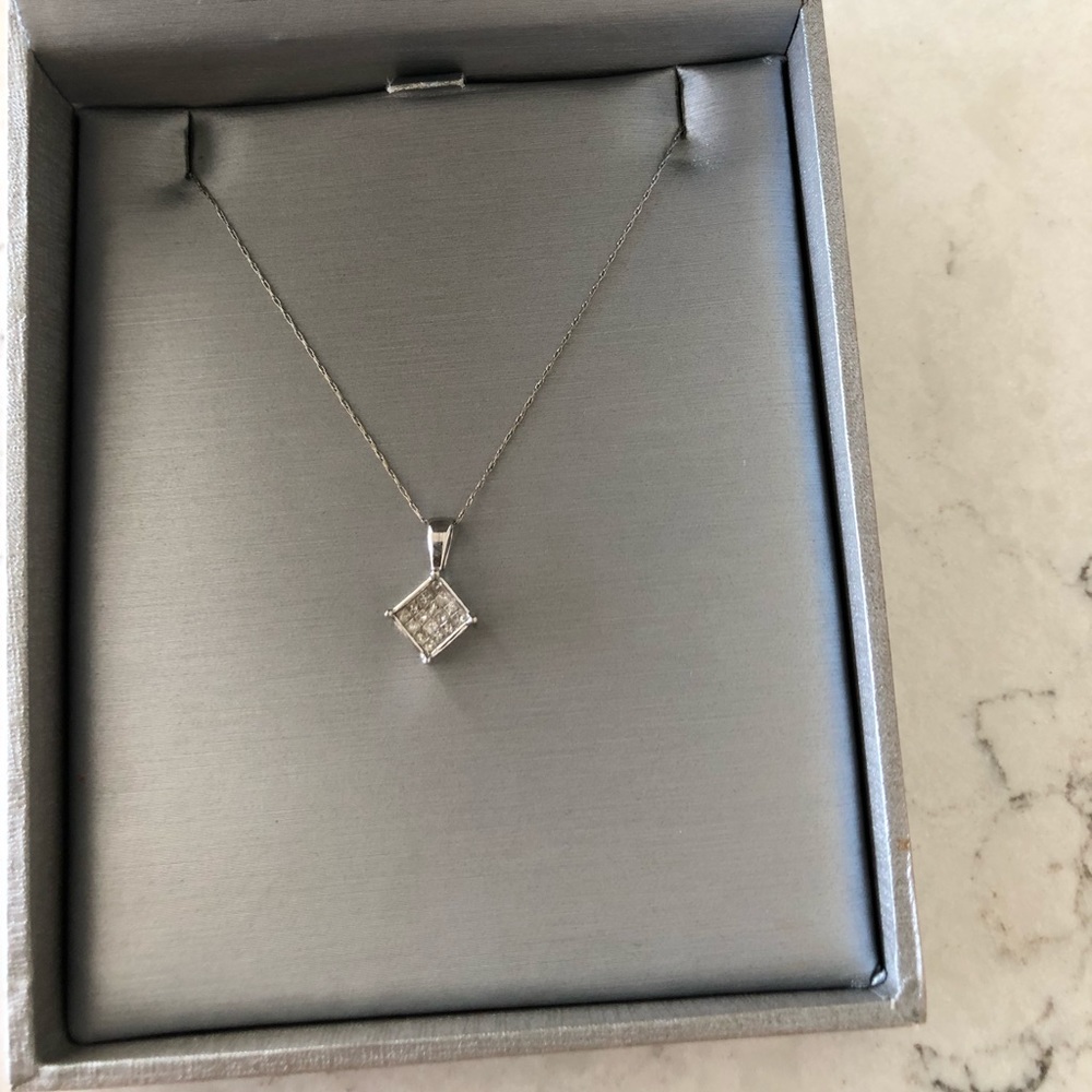Diamond necklace
